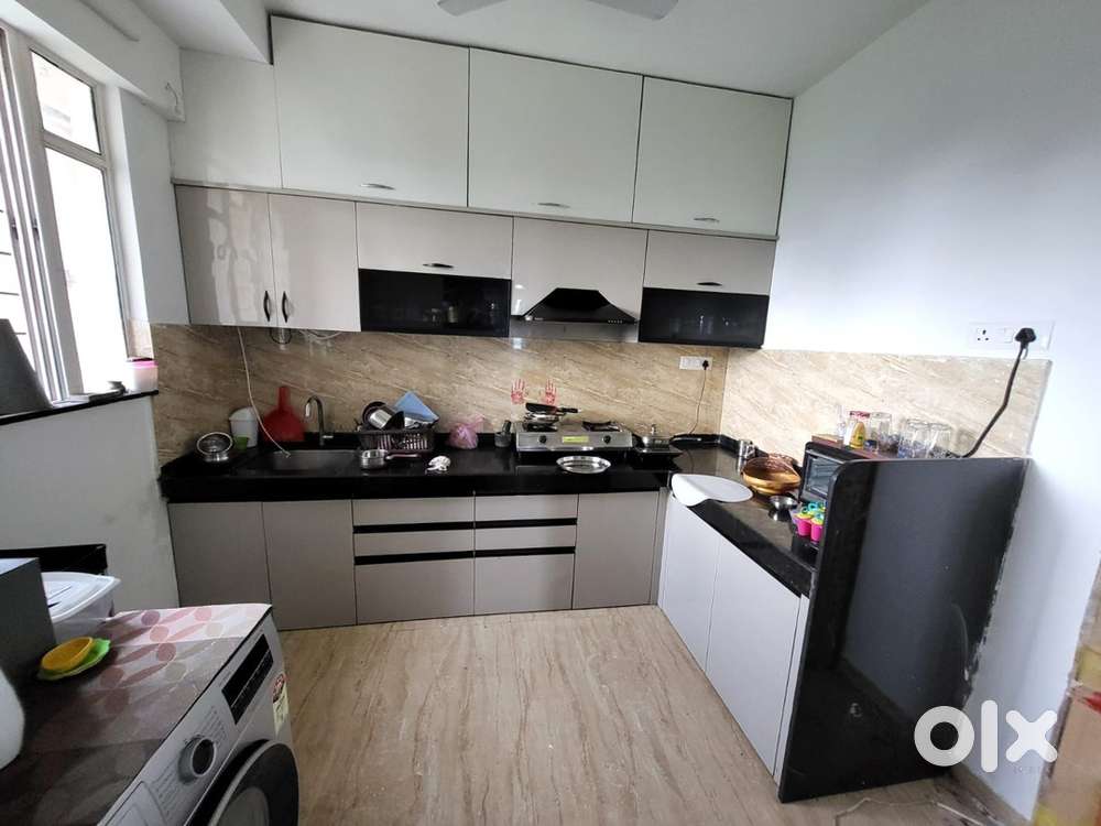 Need one male flatmate