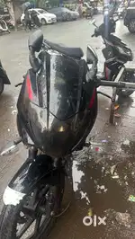 Bajaj 220F 2018