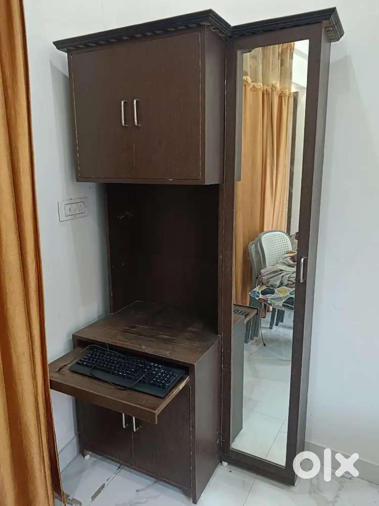 Wooden Computer Table with Storage & Mirror – Good Condition