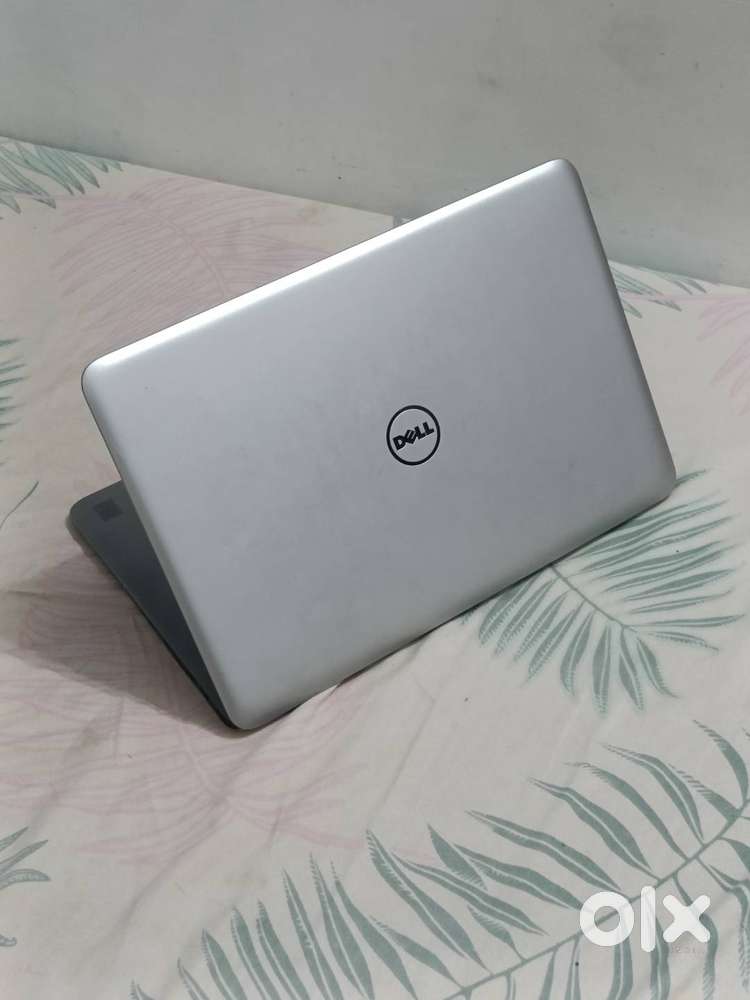 Core i5 Dell Slim Laptop 8gb 256gbSSD New battery & Keyboard Home used