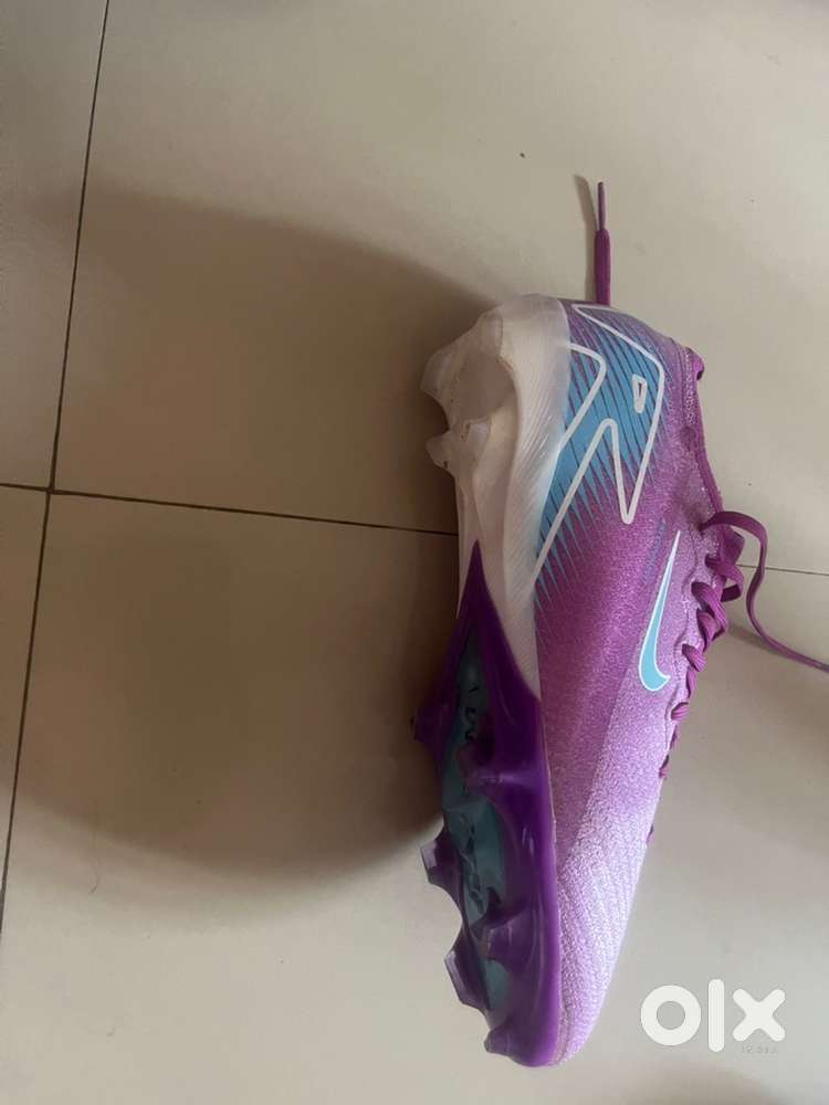 Nike mercurial football shoe