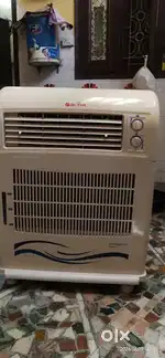 A brand new orient cactus cooler hardly 2 year old.