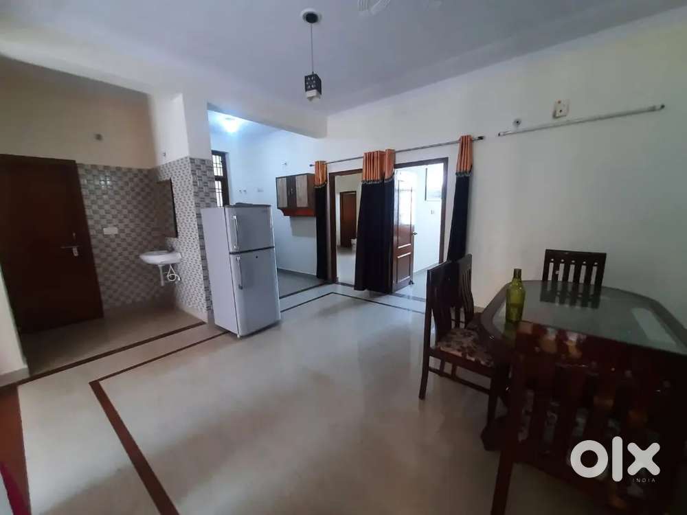 Semi-Furnished 3bhk flat for rent