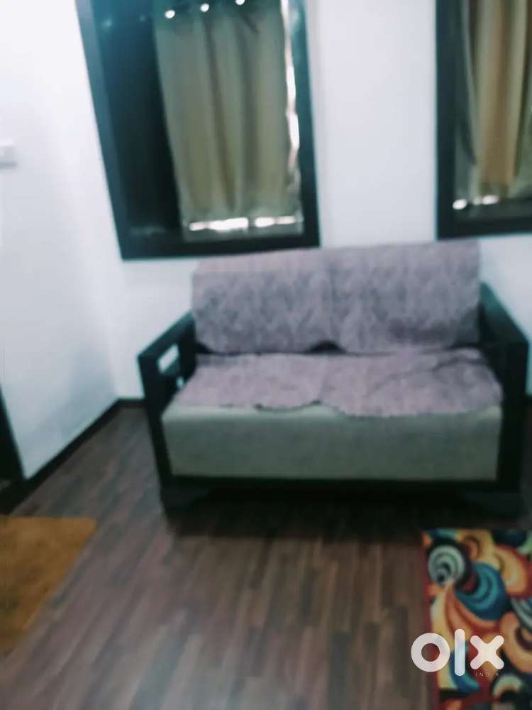 3BHK SEMI FURNISHED FLAT FOR RENT ar swalambi nagar