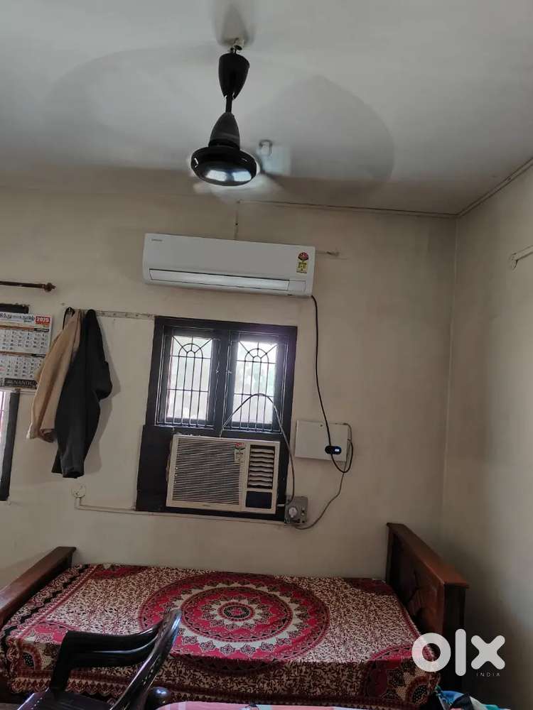 Hitachi Window Air Conditioner 1.5 ton 3 Star