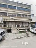 1080 carpet feet on Mezzanine floor shop/office for Rent in Alkapuri