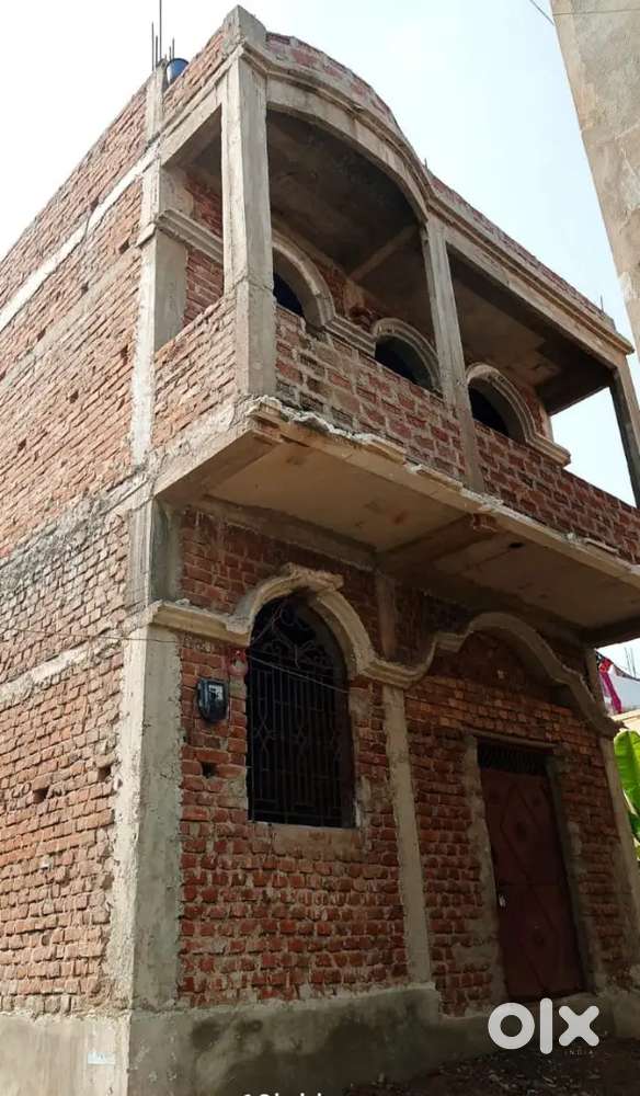 6Bhk House for sale in old police line area