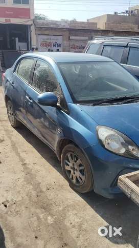 Honda Amaze 2013 Diesel Well Maintained