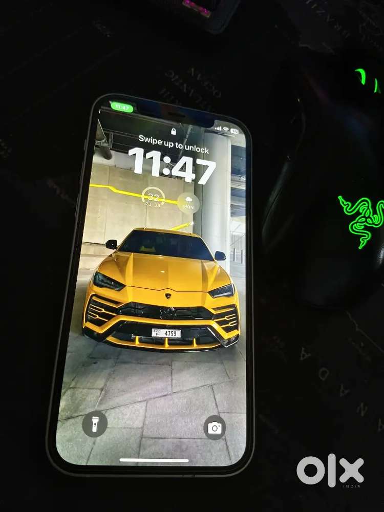 iPhone 12 White 128GB – Excellent Condition  With Box