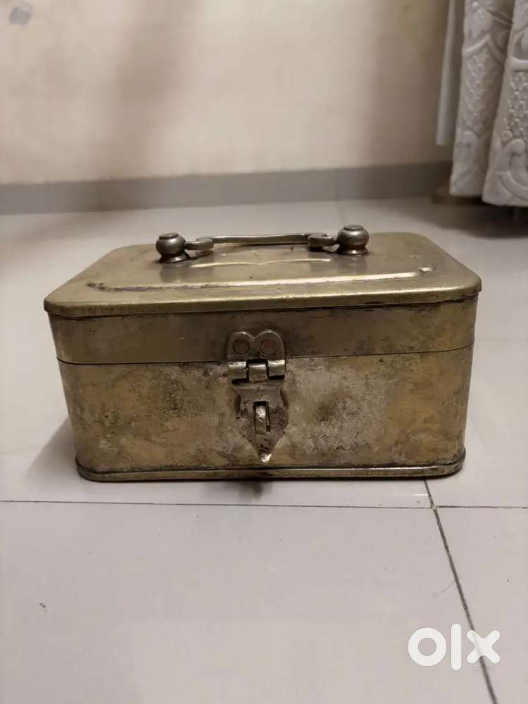 Old and antique heavy weight German  silver peti