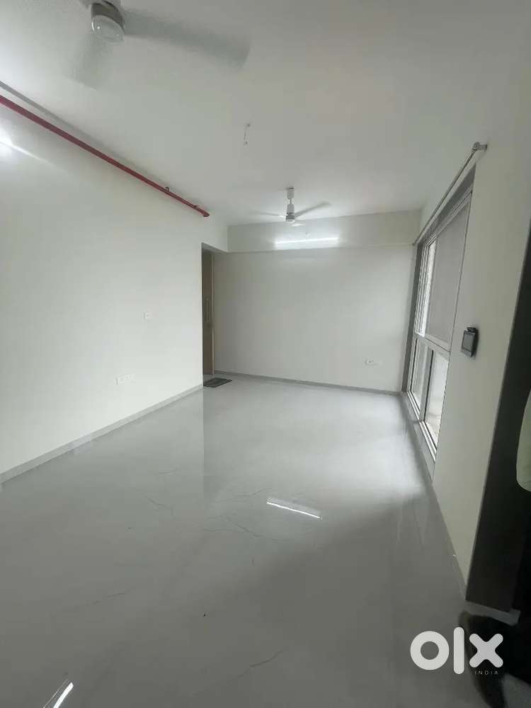 TRICITY MONTVIEV 20,00,000/- HEAVY DEPOSIT FLAT.