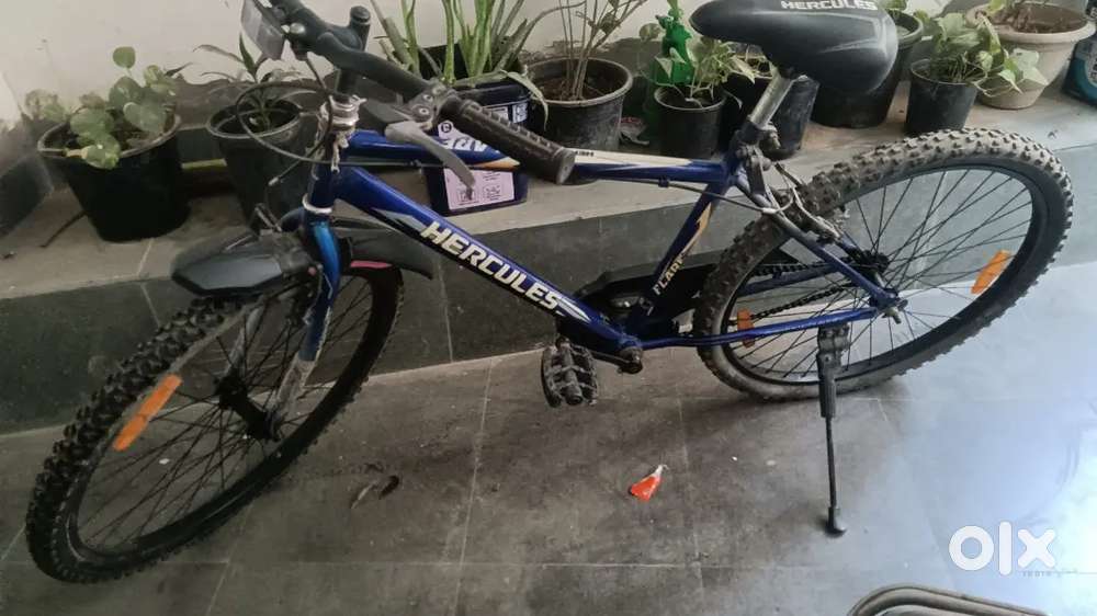 Hercules blue bicycle