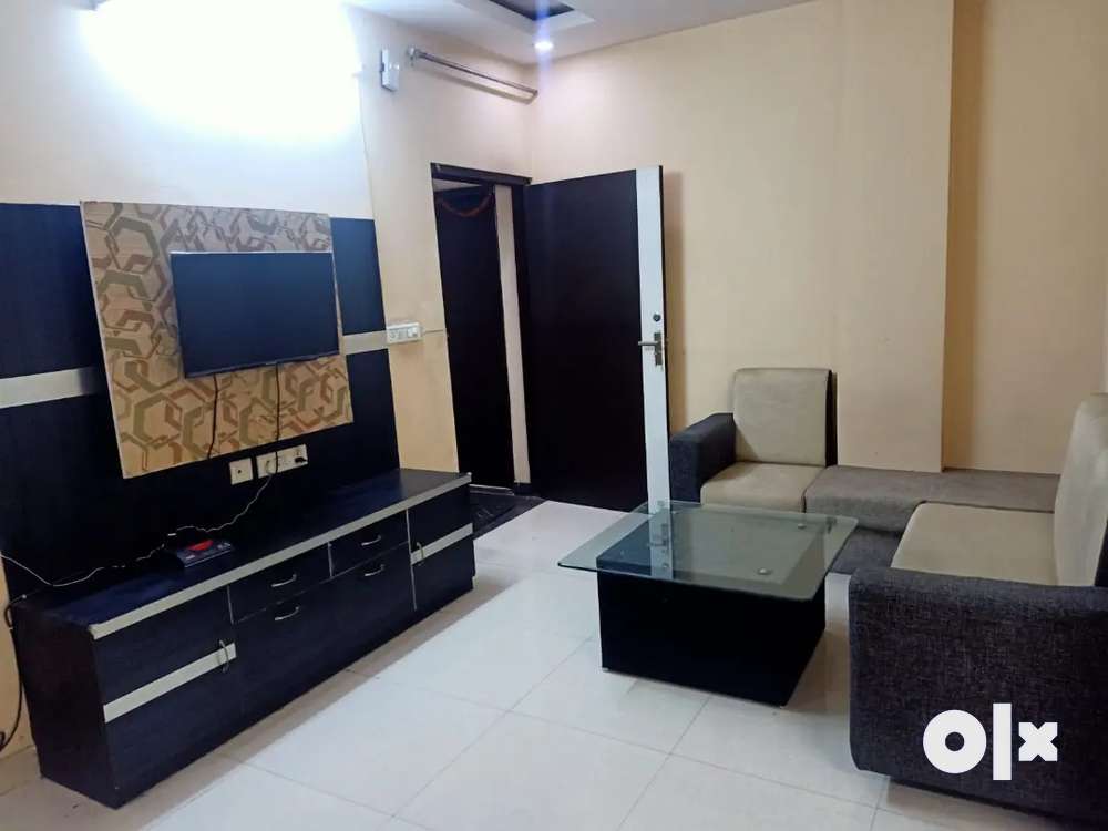 2 Bhk Fully Furnished Flat For Family.