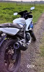 Yamaha R15s Track White