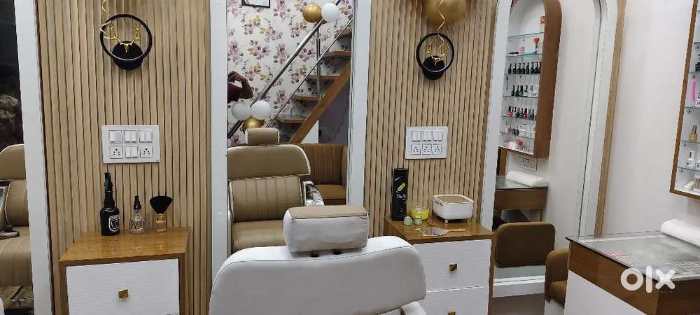 Lady Beautician Job for Elegant Aura Beauty Zone in Kiwale ,Pune