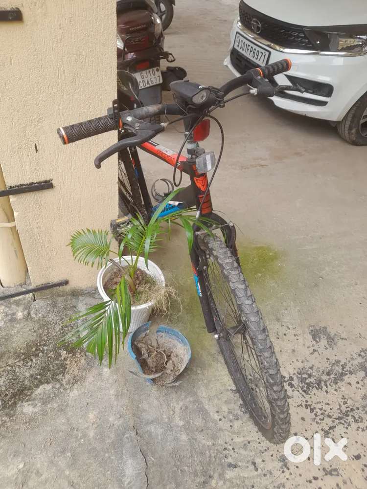 In good condition with new tyre and tubes