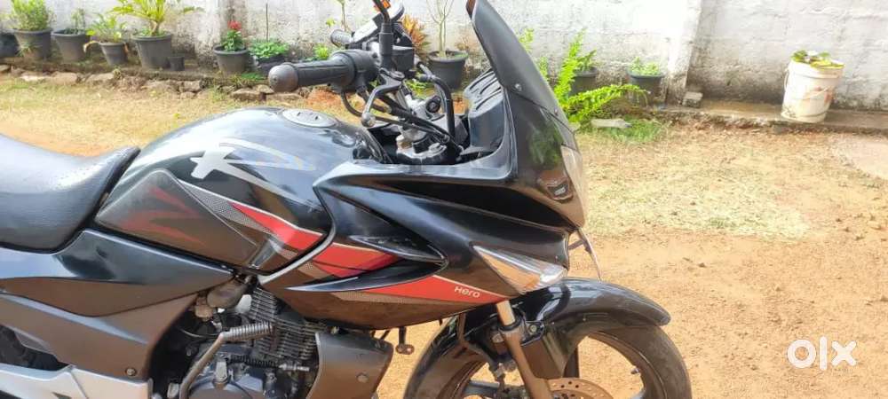 Karizma R 225 black for sale