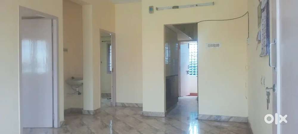 Newly Renovated 2Bhk Flat Rent Kodambakkam Family's & Bachlore Okay
