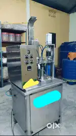 Liqud filling & capping machine
