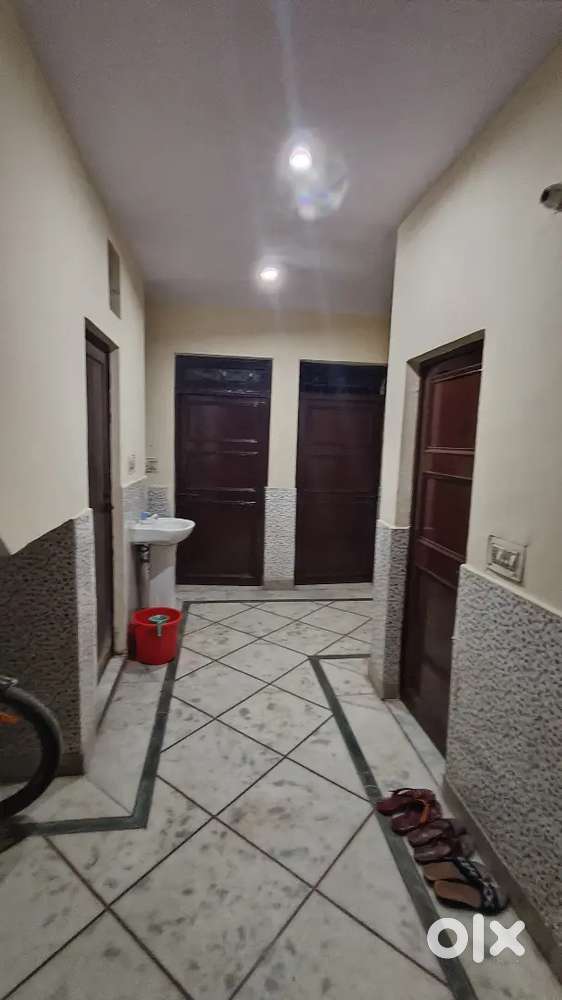 3 and 2 Room kichen bathroom set ground floor