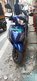 PURE EV Electric Scooter for Sale – Great Condition & Price!