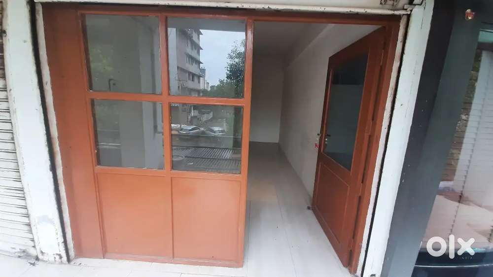 Office for rent on raiya road