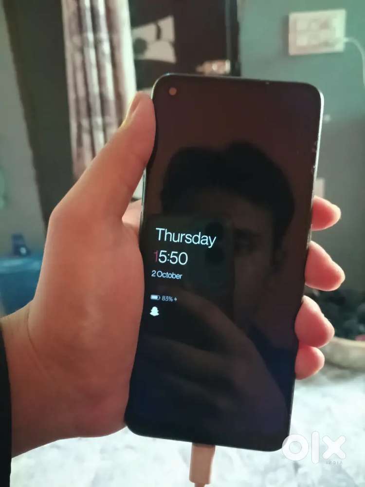 One plus nord ce2 5g 8/128 exchange with iphone 11 se or upper model