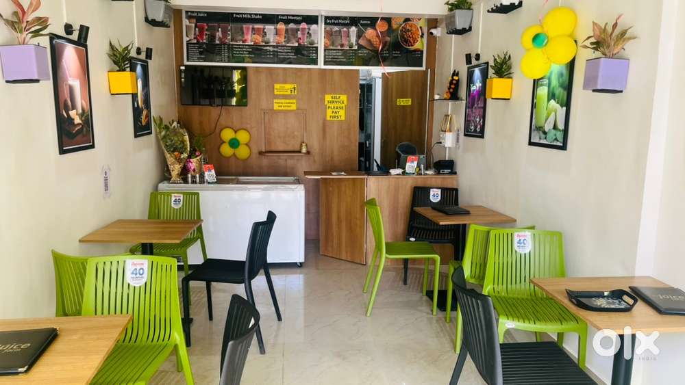 Cafe setup avilable for sale prime location