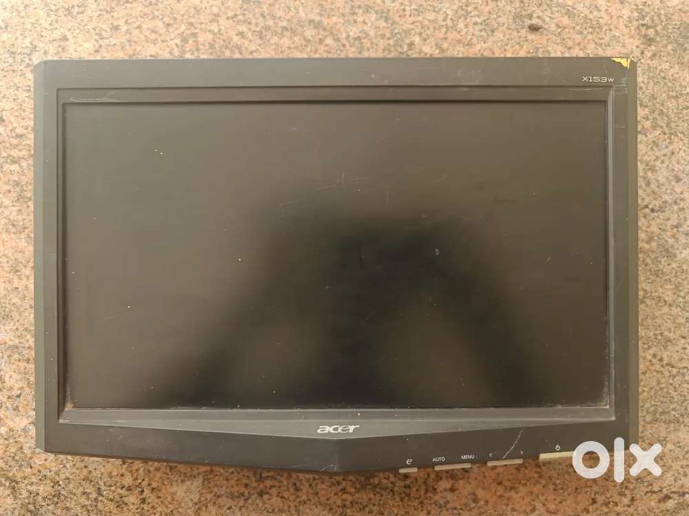 Acer X153W 15-inch LCD Monitor - Perfect for Home/Office Use