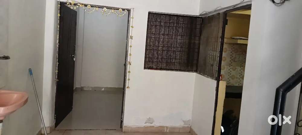 1bhk Room available for students and family