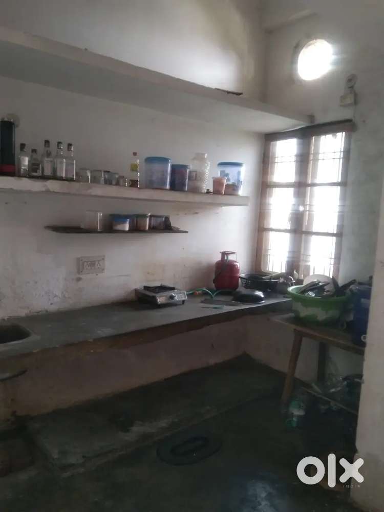 1 room set furnished for rent fully independent