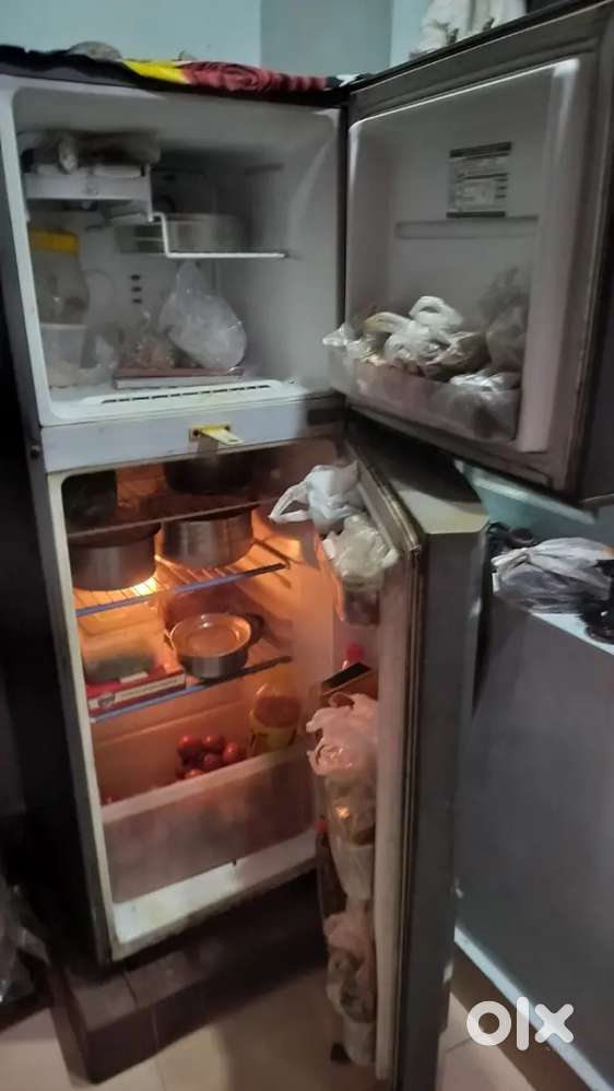 LG ka double door fridge