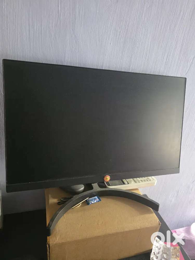 LG Monitor in Mint condition