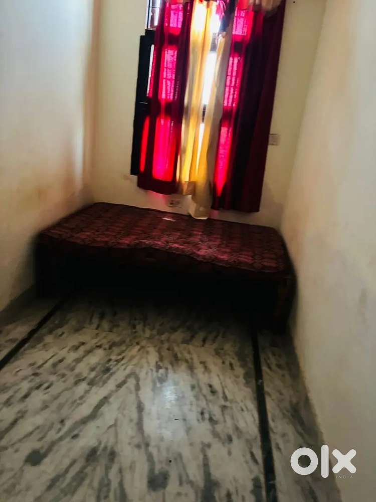 2 bhk rent per