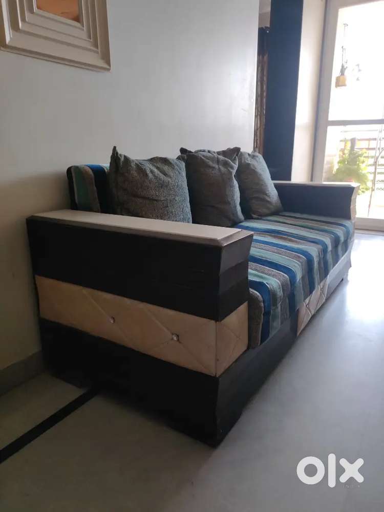 Sofa set for sale