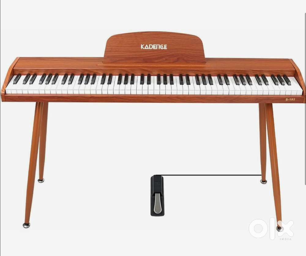 Kadence piano - Brand new condition 15 days old