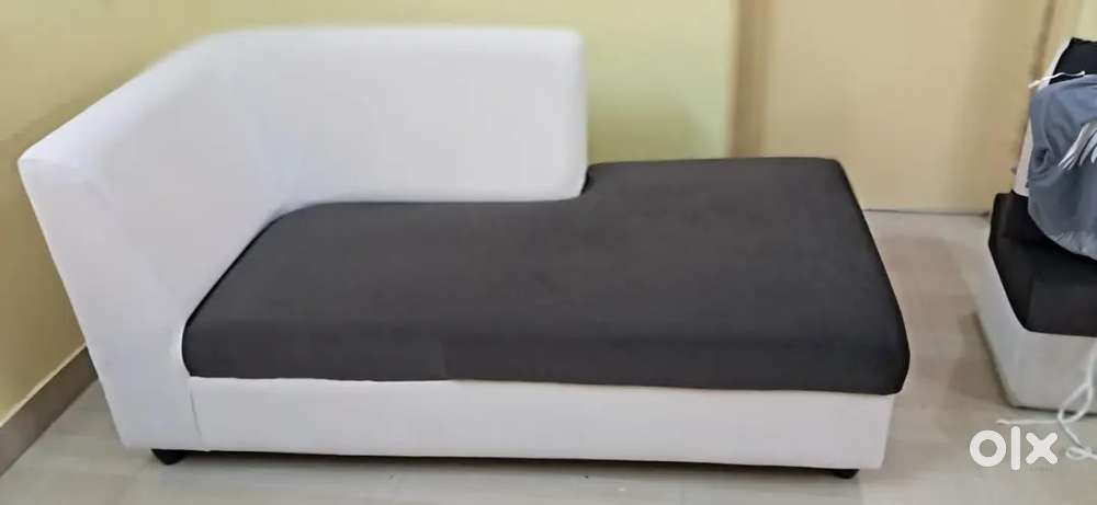 L Sofa 6 seater.