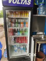 Deep free cold drink fridge