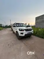 Mahindra Scorpio 2014 Diesel Well Maintained