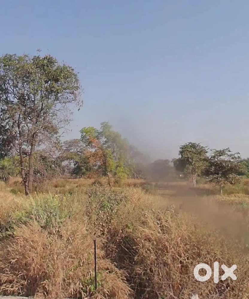 Plot in sale in utai-patan road