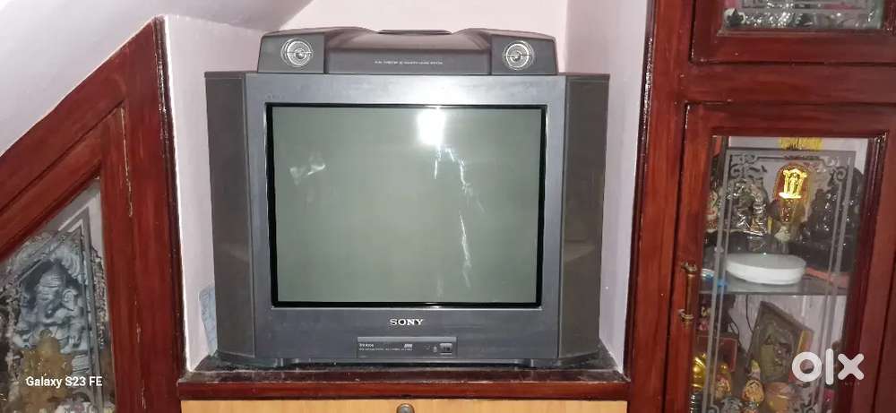 SONY WEGA TRINITRON