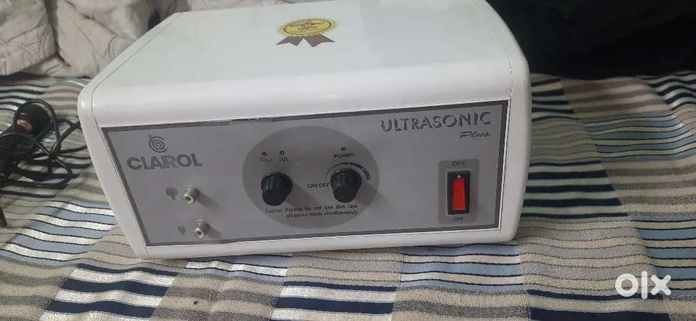 Ultrasonic plus CLAROL facial device machine