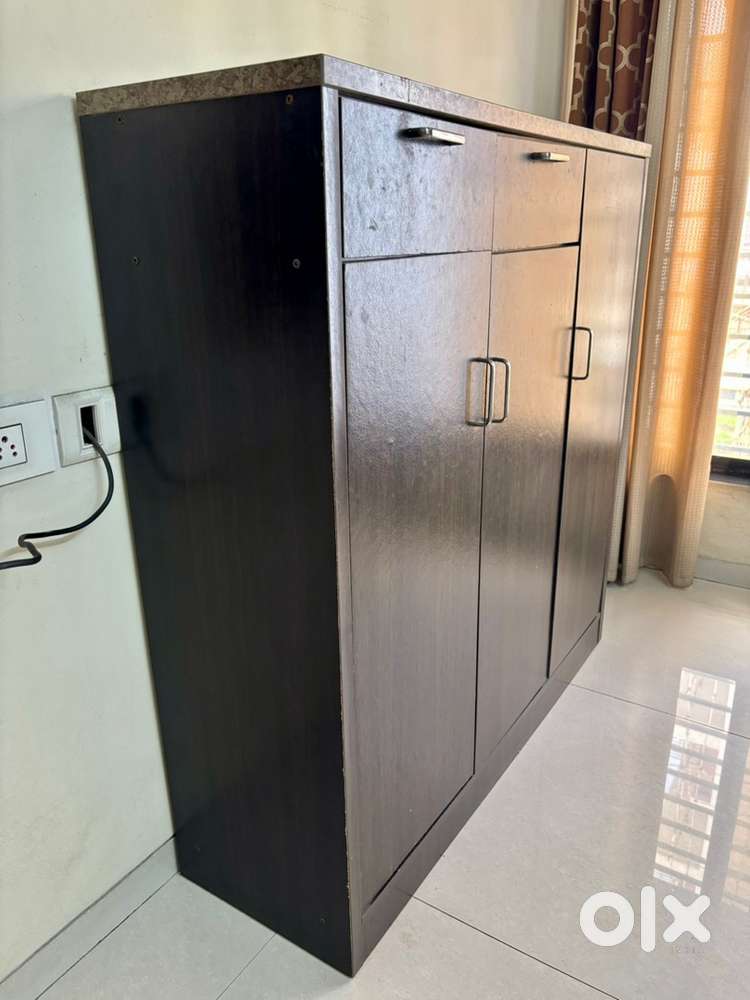 Chest of Drawers (Engineered Wood)