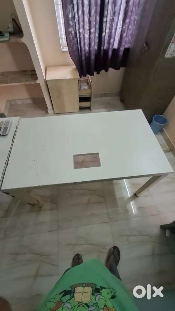 Office computer tables