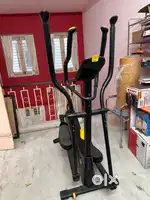 DOMYOS - Elliptical EL520B, Self-Powered