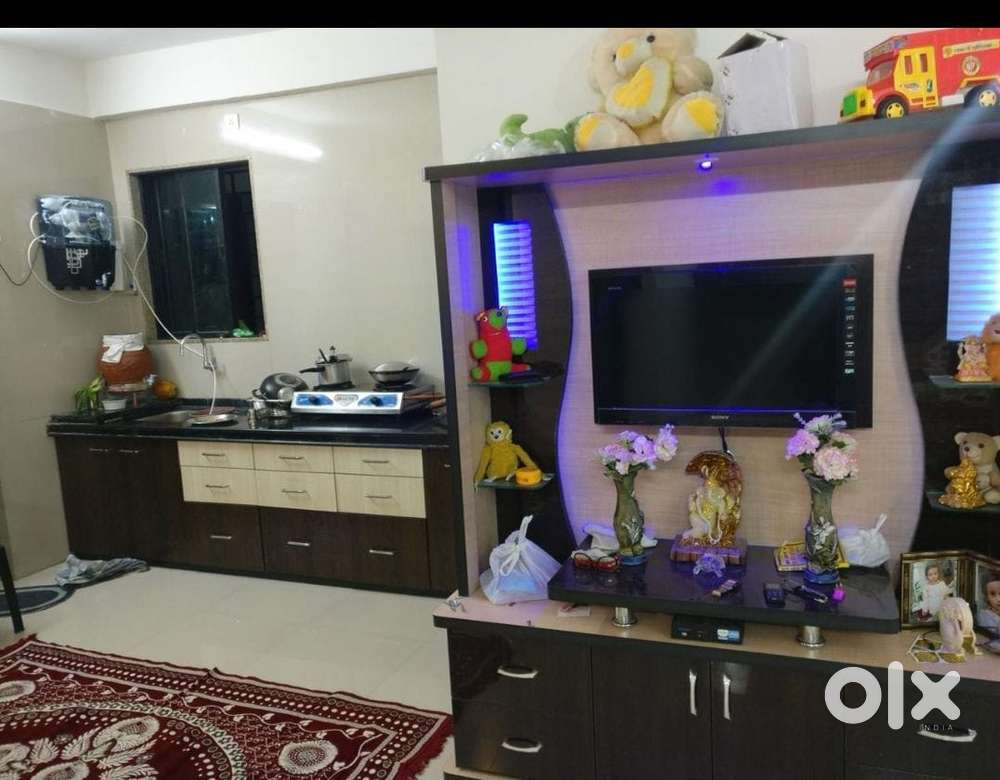 2BHK semifurnished spacious flat at 9th floor, recently painted