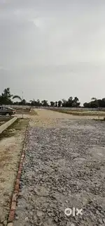 इकाना स्टेडियम से 7 किमी. आउटर रिंग रोड (किसानपथ) के पास प्लाट लें