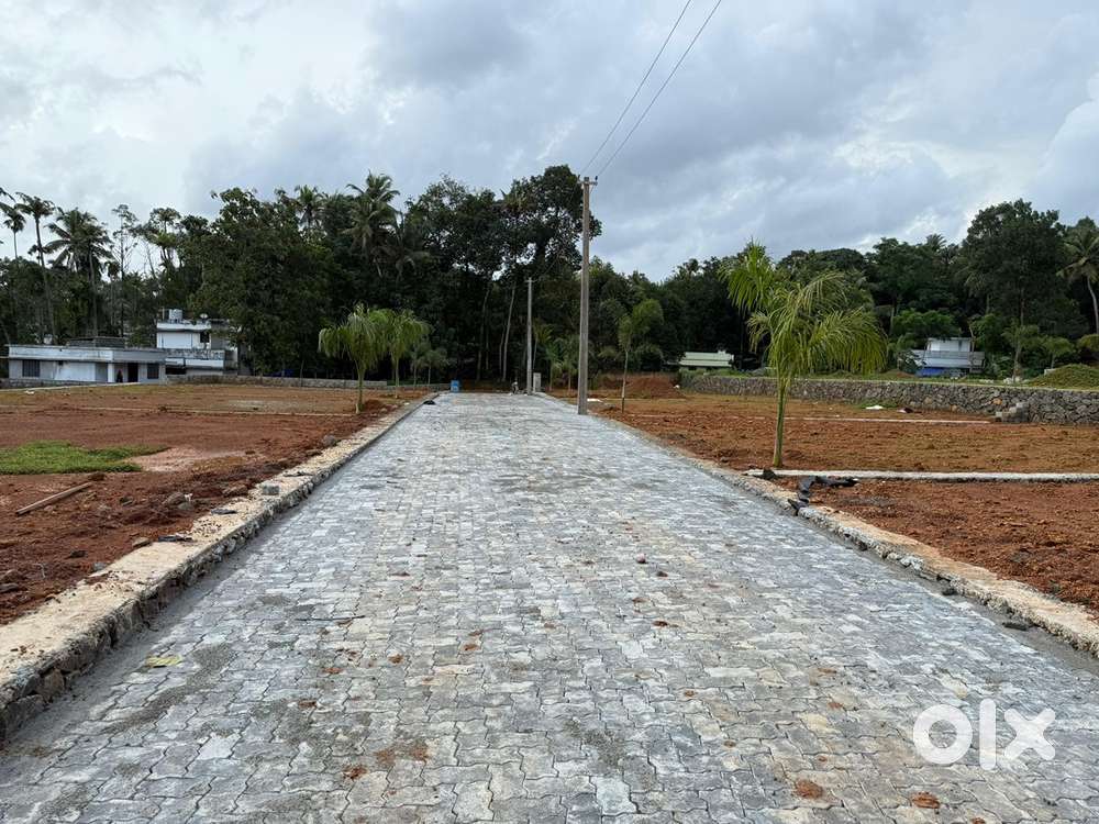 Budget house plots near Pukatupadi Ponjasheri direct owner