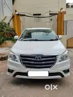 Toyota Innova 2.5 VX 7 STR, 2015, Diesel