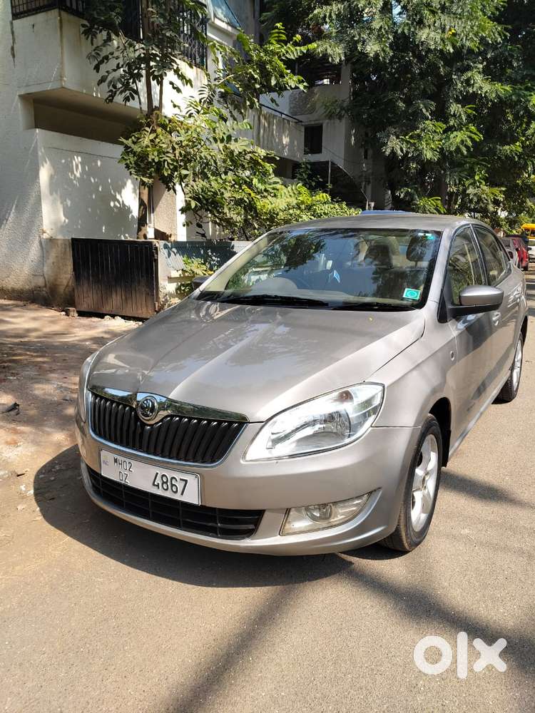 Skoda Rapid 2013-2016 1.5 TDI AT Ambition With Alloy Wheel, 2015, Di..